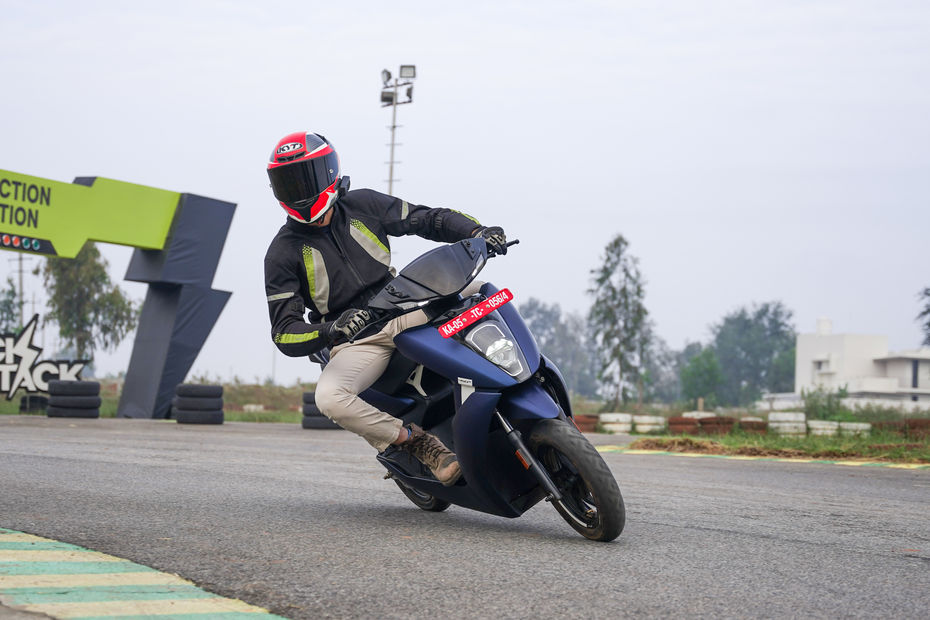 Ather 450X Performance