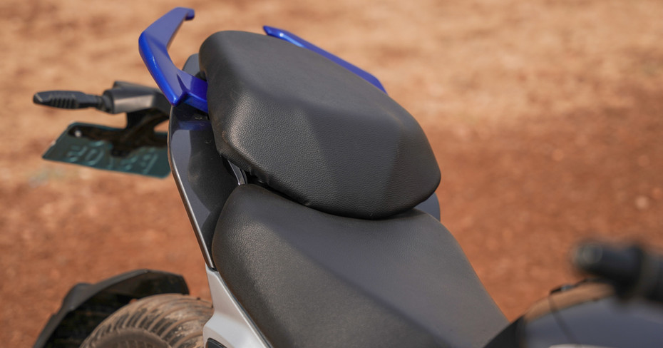 Hero Xtreme 125R Pillion Seat