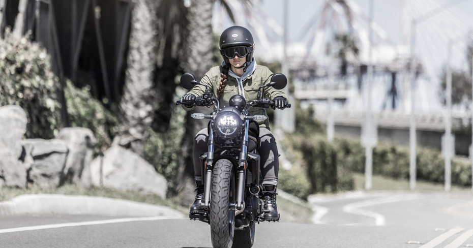 Kawasaki Eliminator Front Shot