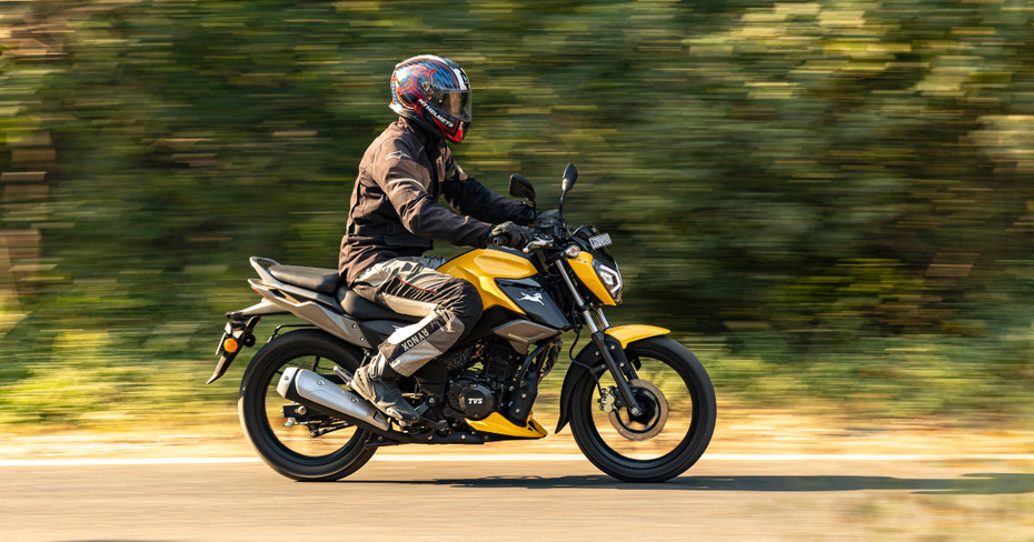 TVS Raider 125 Riding Shot 