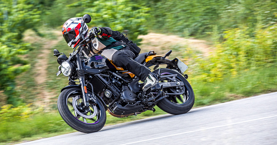 Royal Enfield Guerrilla 450 Royal Enfield Guerrilla 450