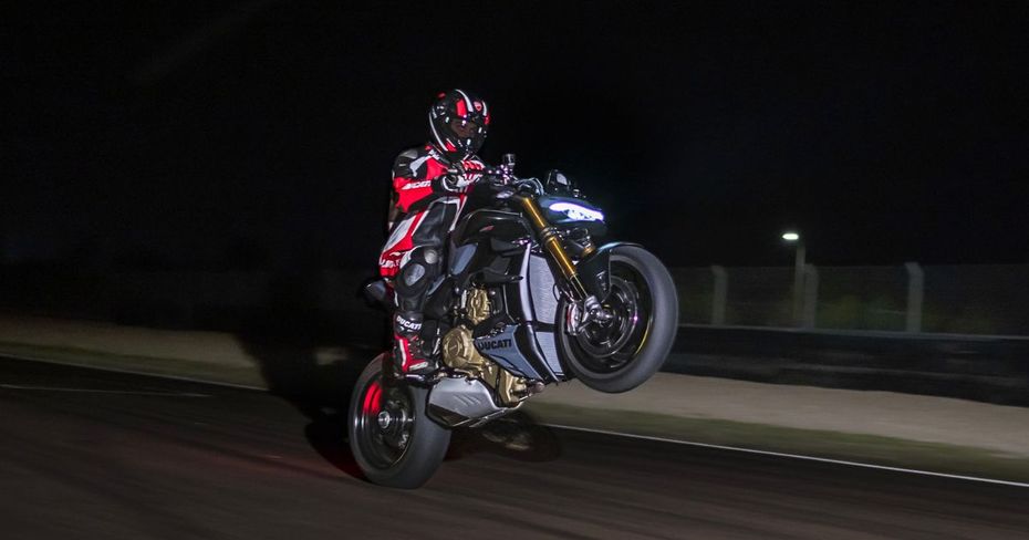 Ducati Streetfighter V4