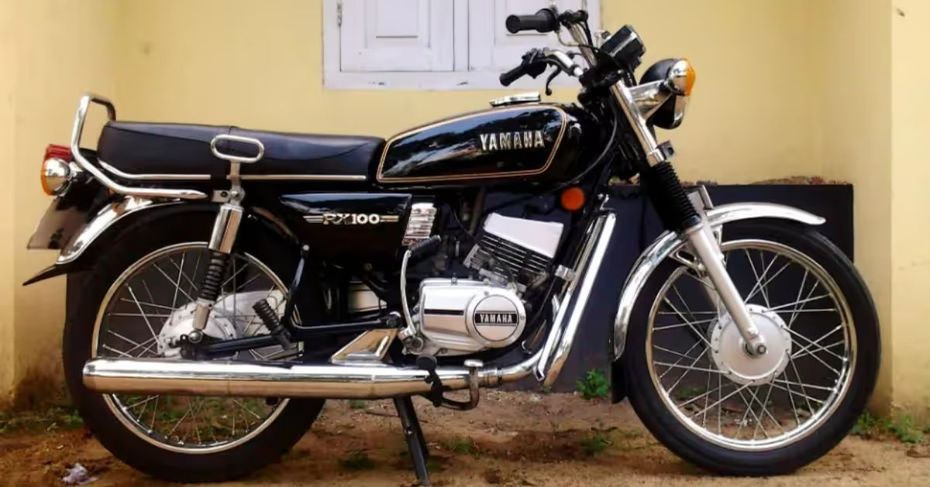 Yamaha RX100 Right View Yamaha RX100 Right View