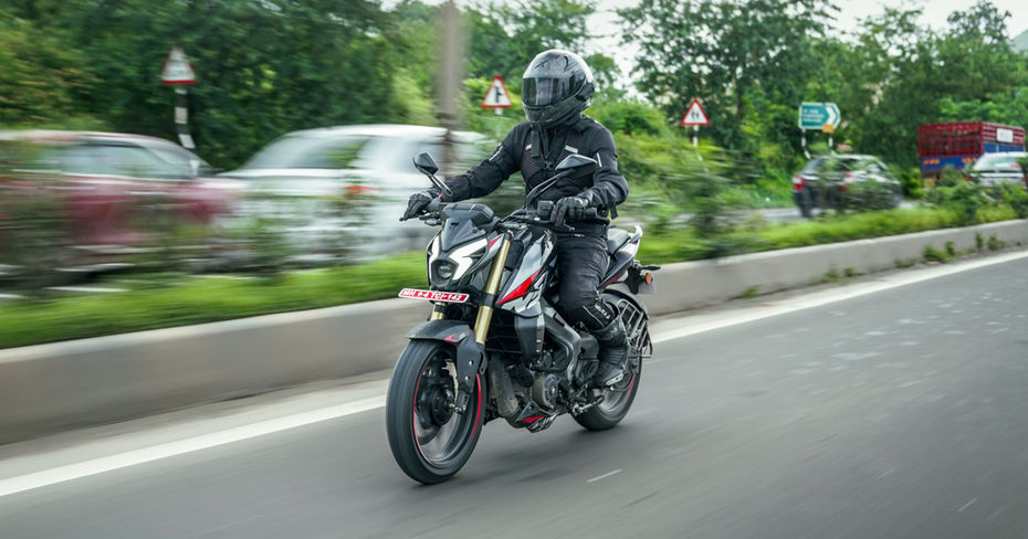2025 Bajaj Pulsar NS400Z Riding Shot 2025 Bajaj Pulsar NS400Z Riding Shot