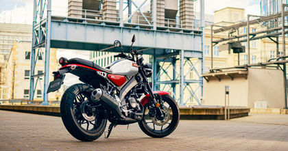 Yamaha XSR125 Price, Mileage, Weight, Images
