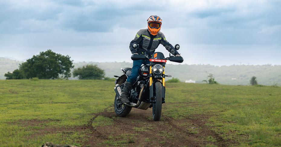 Triumph Scrambler 400 XC