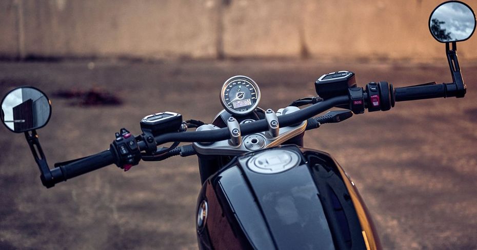 BMW R 12 Features