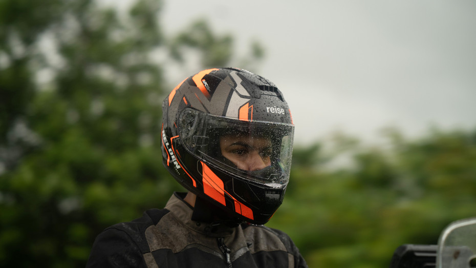 Reise Helden Full Face Helmet Tested In The Real World Reise Helden Full Face Helmet Tested In The Real World