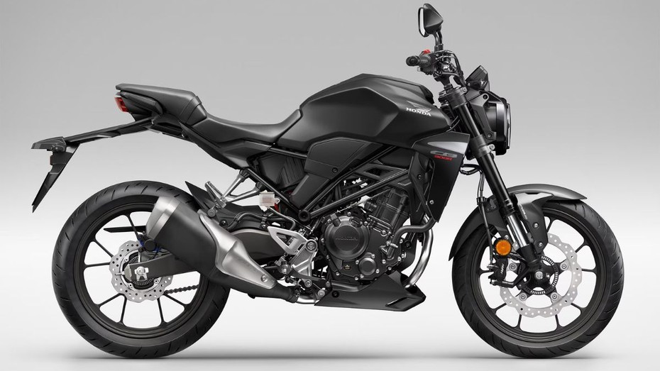 Honda CB300R Expert Review 1