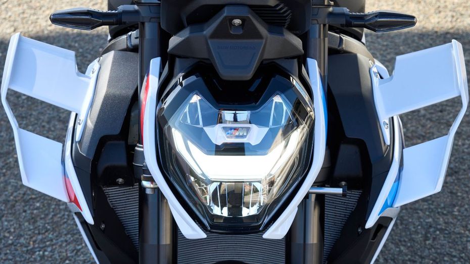 BMW M 1000 R BMW M 1000 R