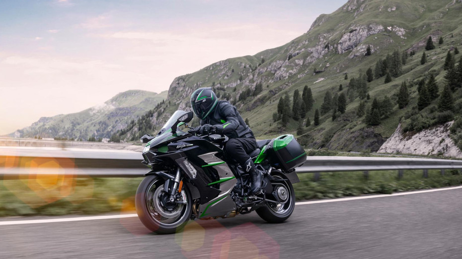 Kawasaki Ninja H2 SX Riding Shot