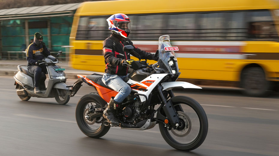 KTM 390 Adventure City Riding 