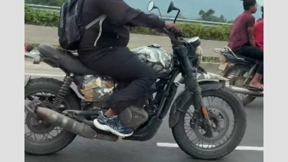 2025 Yezdi Scrambler Spied Testing