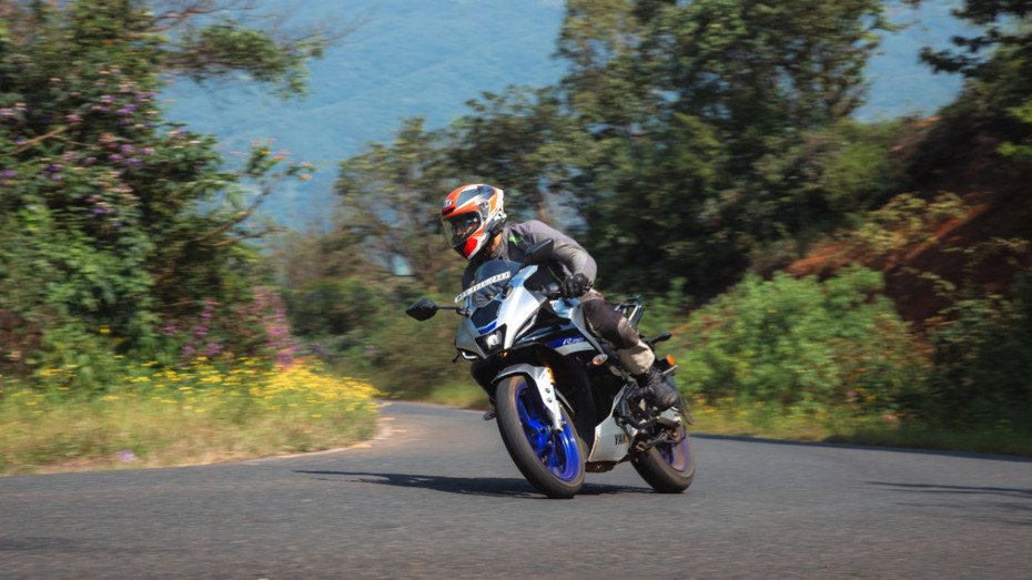 Yamaha R15 V4 Corner Riding Shot