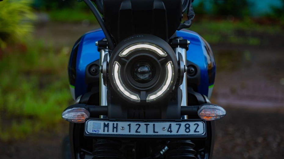 Yamaha FZ-X headlamp Yamaha FZ-X