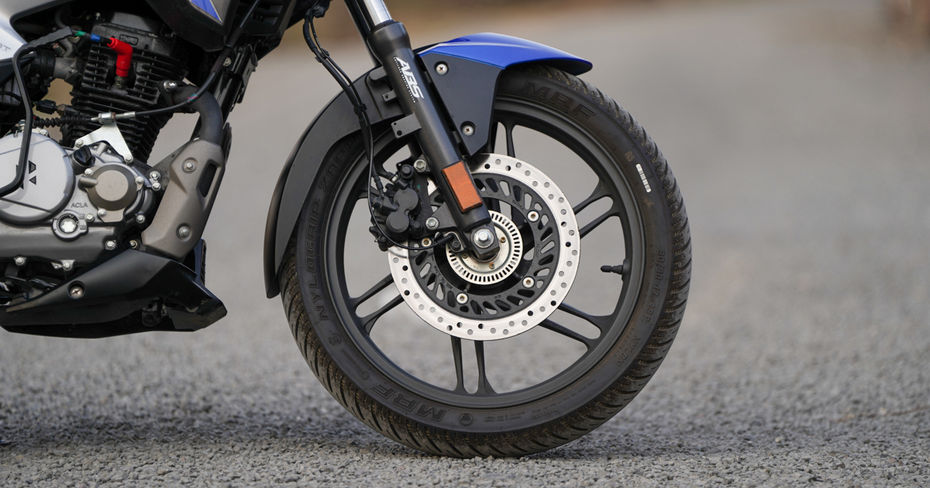 Hero Glamour X 125 vs Xtreme 125R: Top 5 Differences snapshot