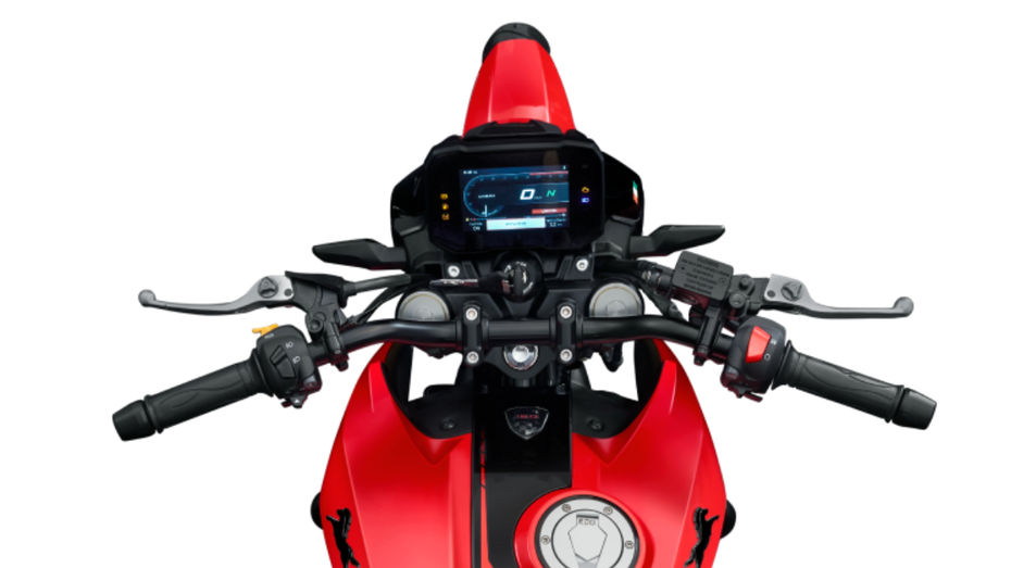 TVS Apache RTR 160 4V Old Vs New - Differences In Pics