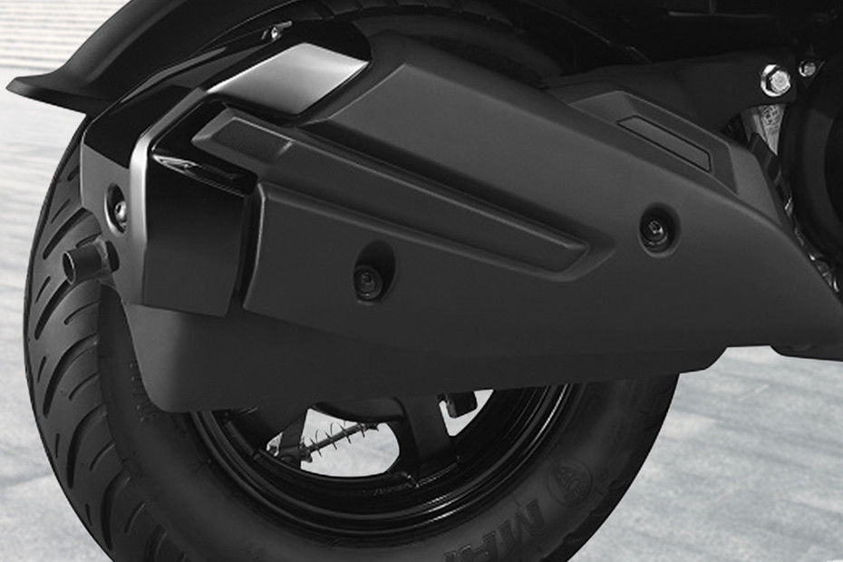 Exhaust View Exhaust View of Avenis