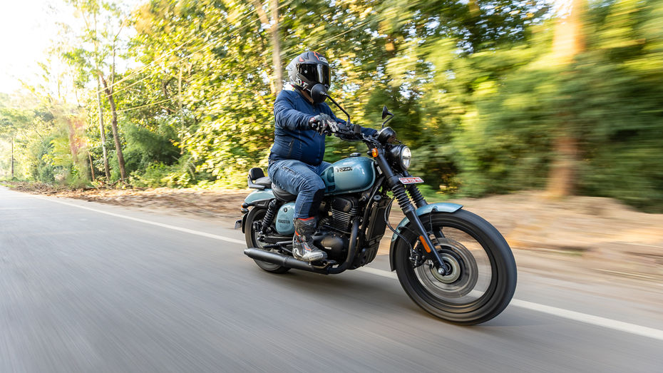 Yezdi Roadster Highway Performance