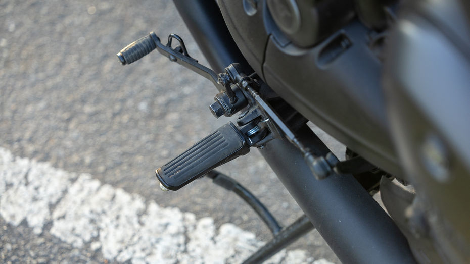 Yezdi Roadster Gearbox