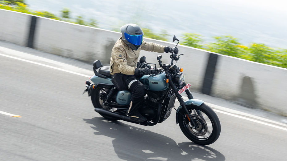 Yezdi Roadster Handling