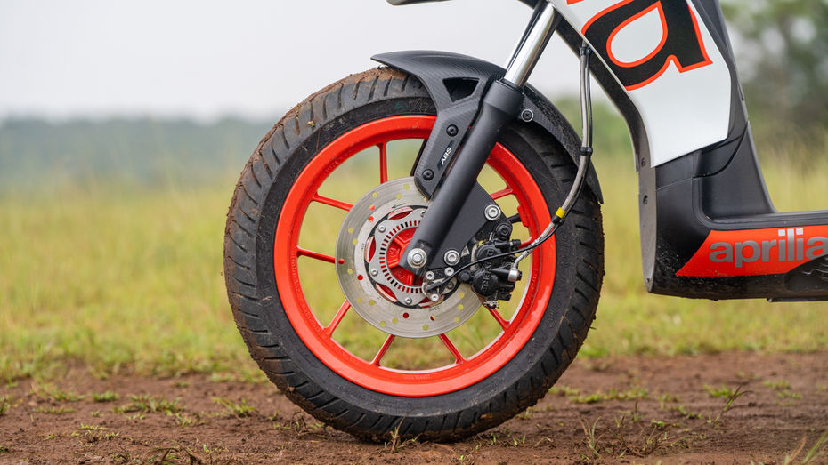 Aprilia SR 175 Tyres Aprilia SR 175 Tyres