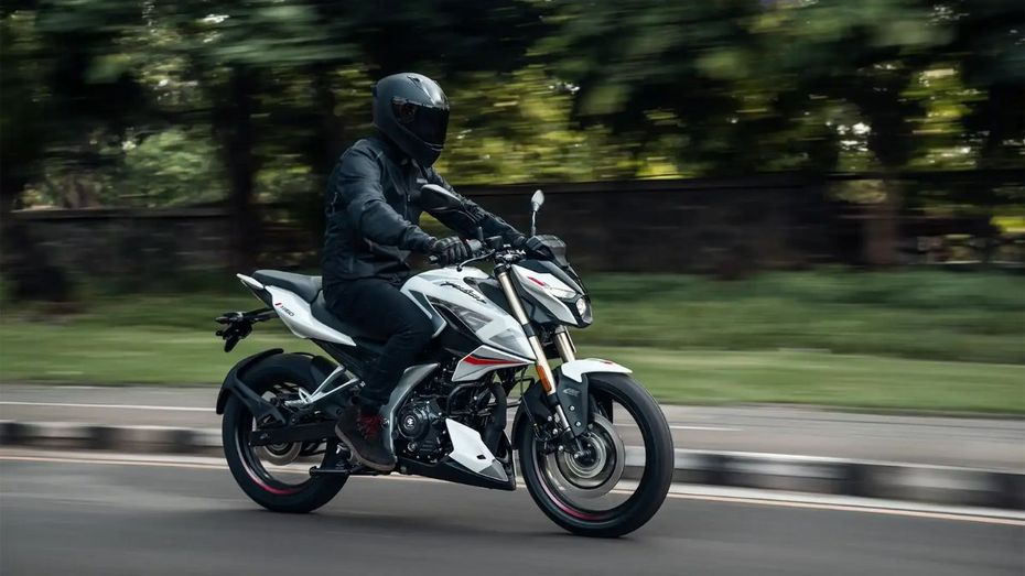 Bajaj Pulsar N160 Bajaj Pulsar N160