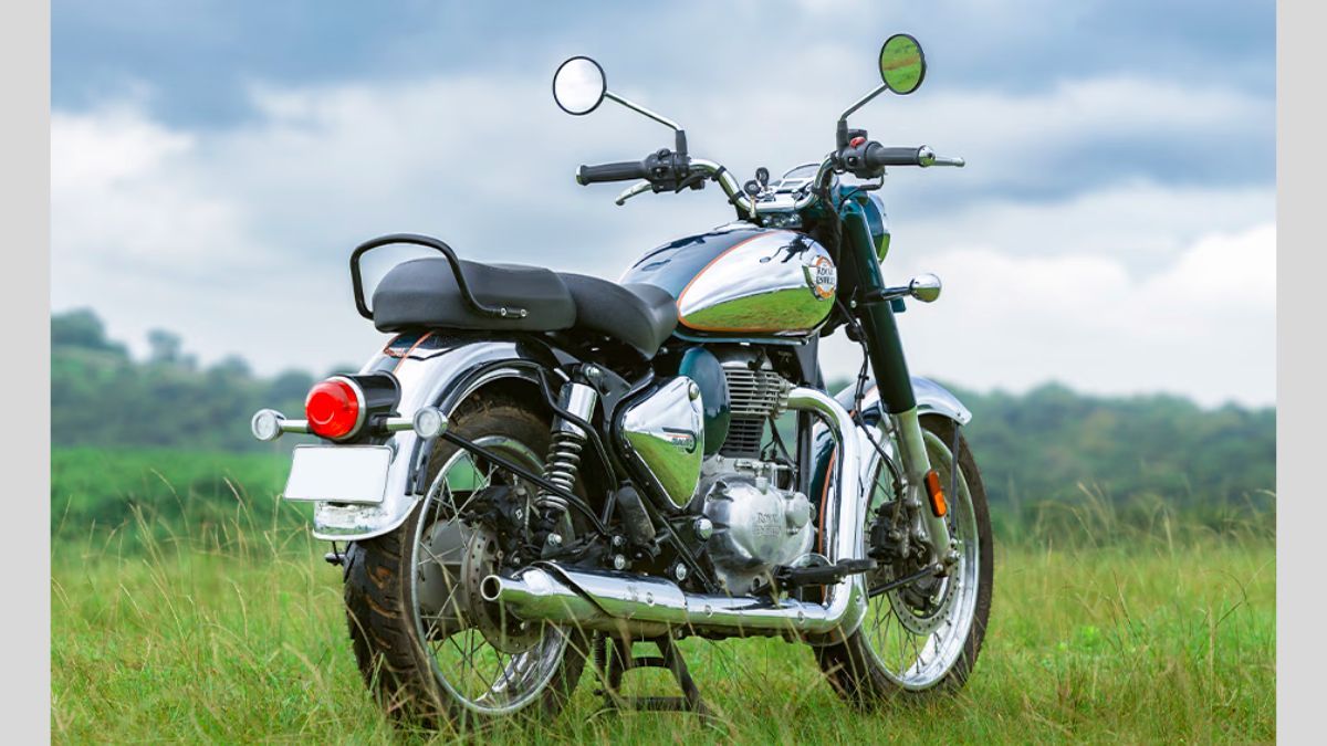 Honda CB350C Vs Royal Enfield Classic 350 Image Comparison: Colours ...