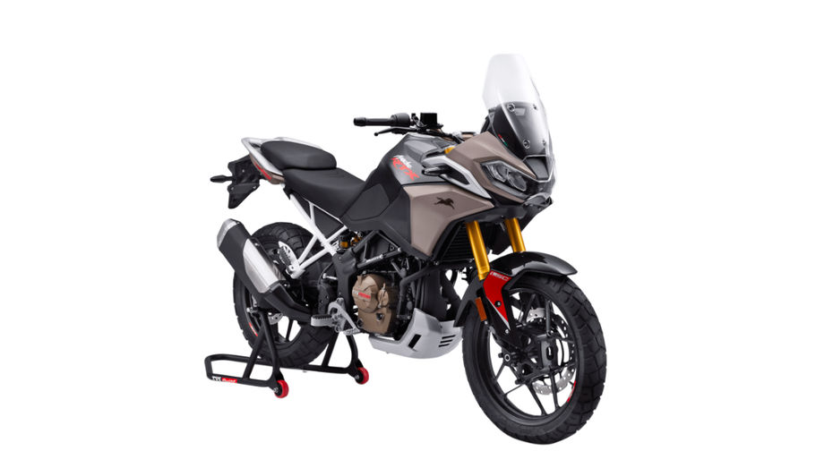 TVS Apache RTX 300 vs KTM 250 Adventure: Specification Comparison TVS Apache RTX 300 vs KTM 250 Adventure: Specification Comparison
