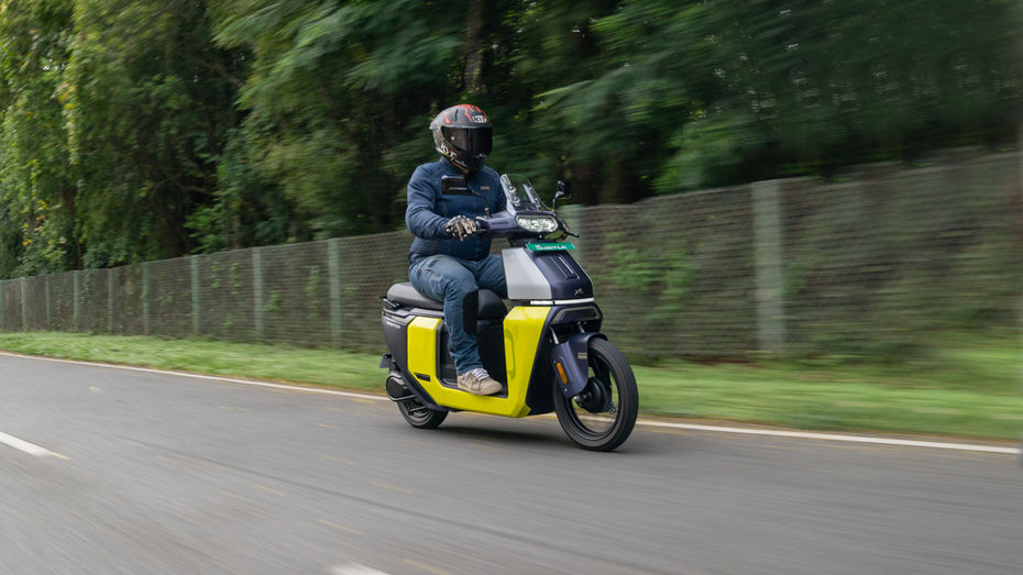 TVS Orbiter On The Highway