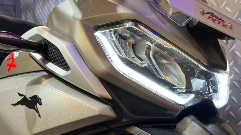 TVS Apache RTX 300 Headlight TVS Apache RTX 300 Headlight