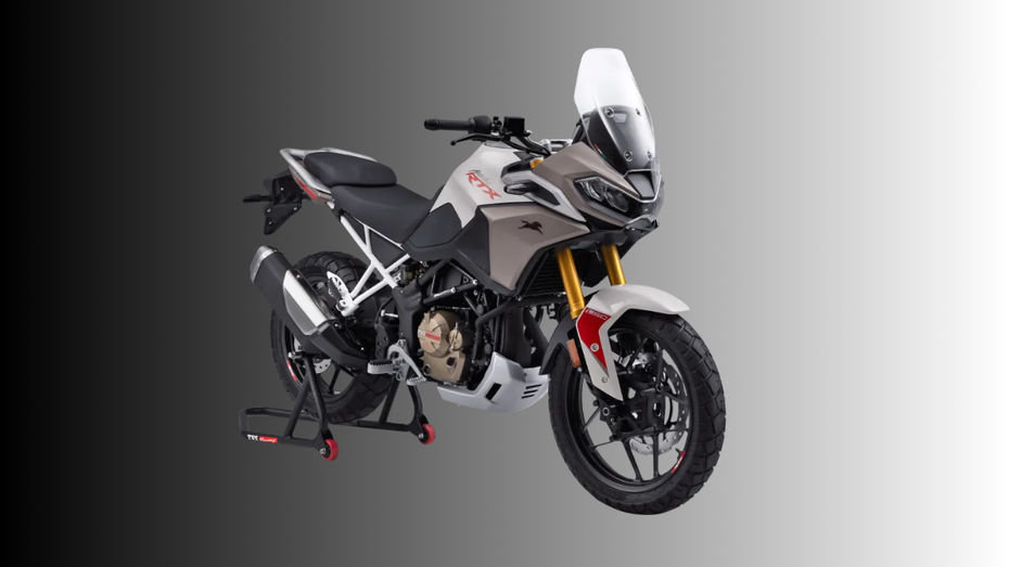 TVS Apache RTX 300 Walkaround: Which Colour Stands Out The Most? TVS Apache RTX 300 Walkaround: Which Colour Stands Out The Most?
