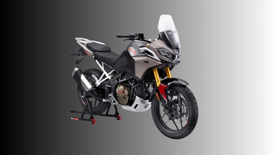 TVS Apache RTX 300 Walkaround: Which Colour Stands Out The Most? TVS Apache RTX 300 Walkaround: Which Colour Stands Out The Most?