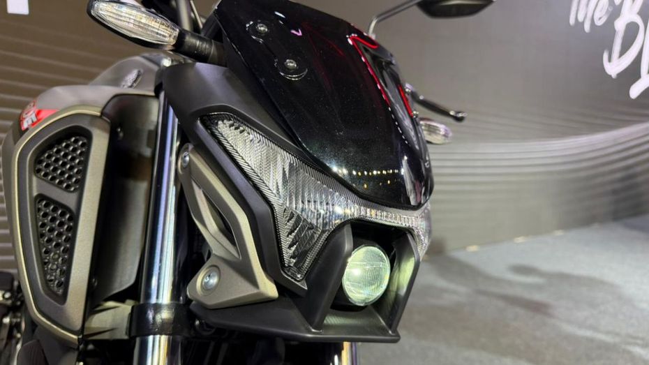 Yamaha FZ-Rave Headlight Yamaha FZ-Rave Headlight