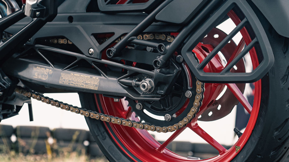 TVS Apache RTR 310 Chain