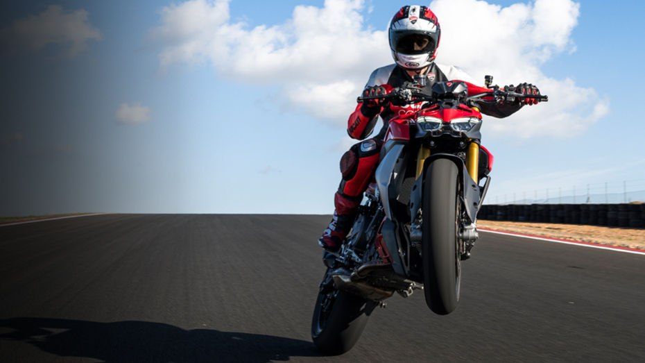 Ducati Streetfighter V2 Overview Ducati Streetfighter V2 Overview