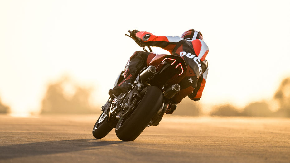Ducati Streetfighter V2 Overview Ducati Streetfighter V2 Overview