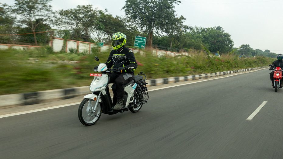 Numeros N-First Riding Image