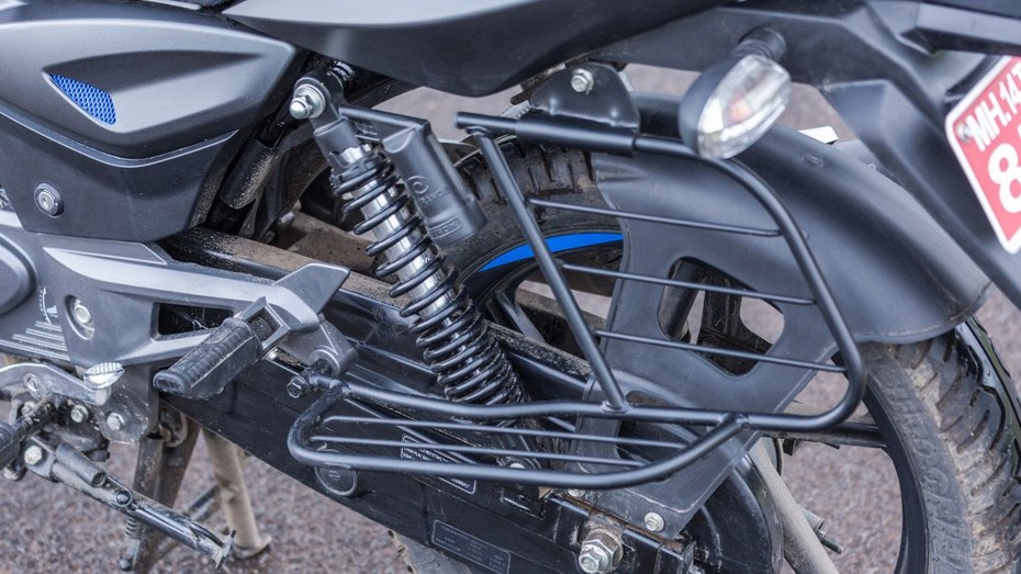 Bajaj Pulsar 125 Underpinnings