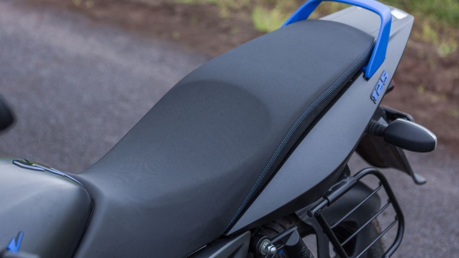 Bajaj Pulsar 125 Rider Seat