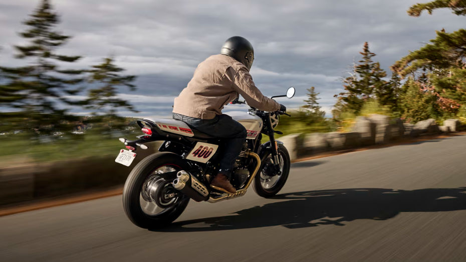 Triumph Tracker 400 vs Triumph Scrambler 400 X: Differences Explained