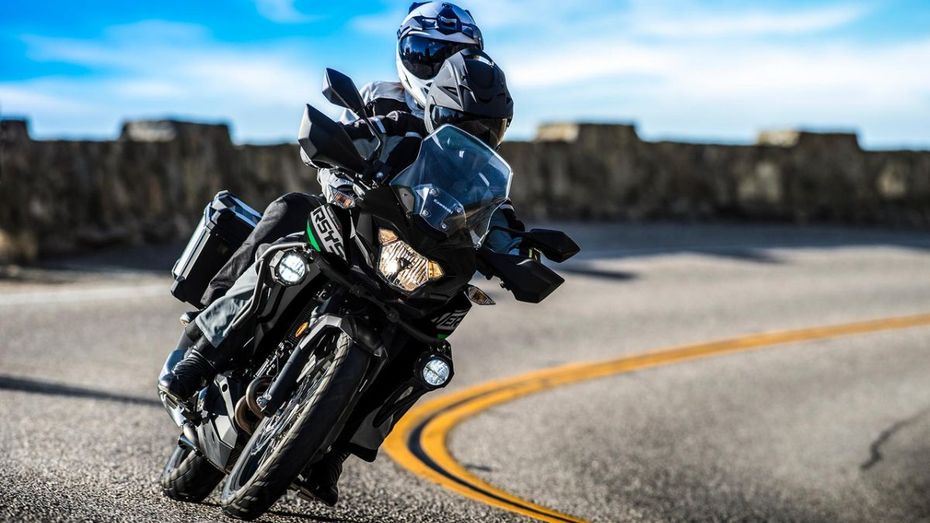 Kawasaki Versys-X 300 Cornering With Pillion
