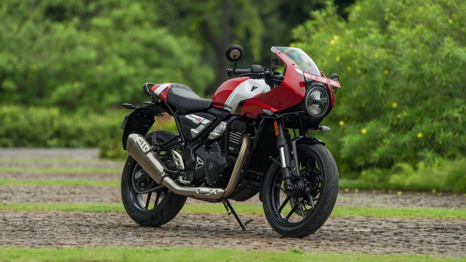 Continental GT 650 vs Thruxton 400
