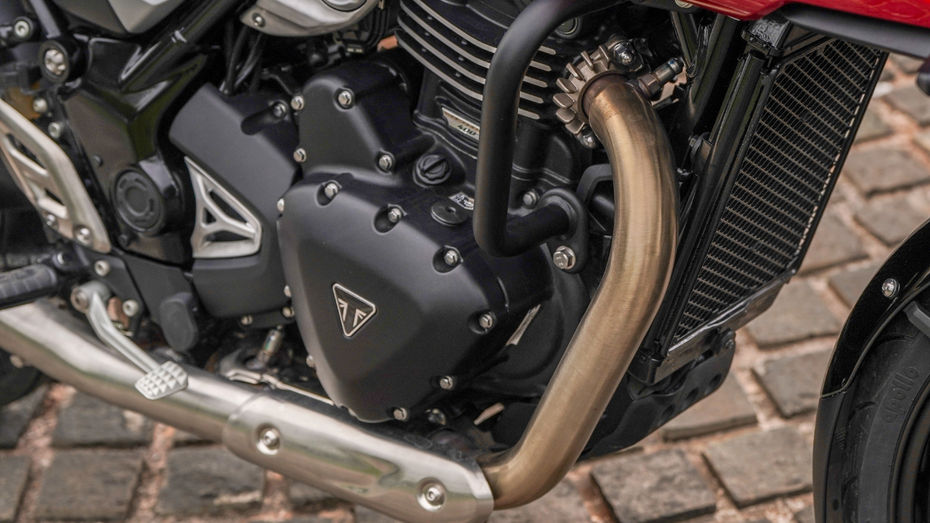 Continental GT 650 vs Thruxton 400