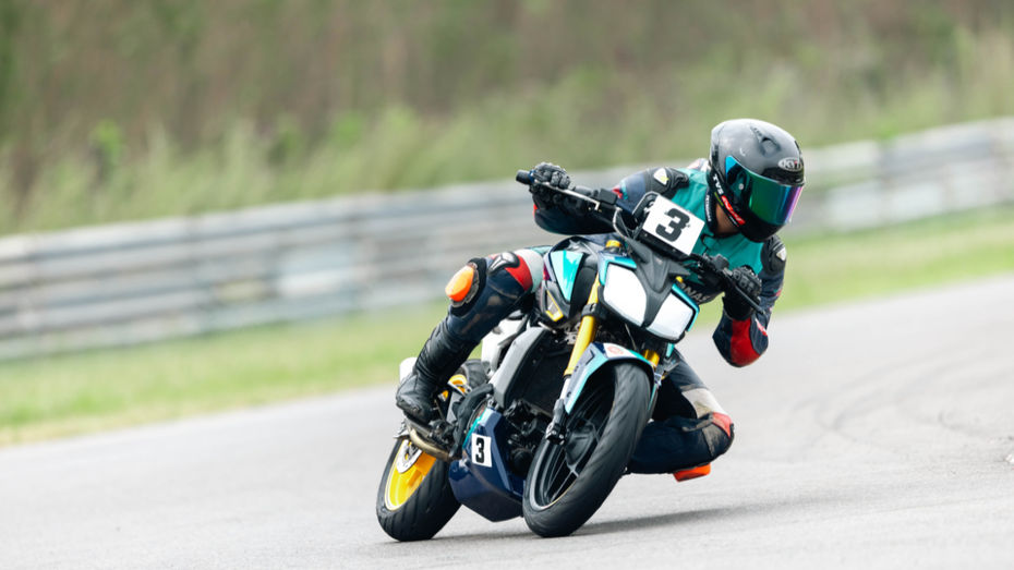 TVS Apache RTR 310 Race Bike TVS Apache RTR 310 Race Bike