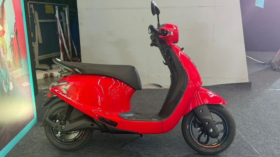 New Bajaj Chetak C2501