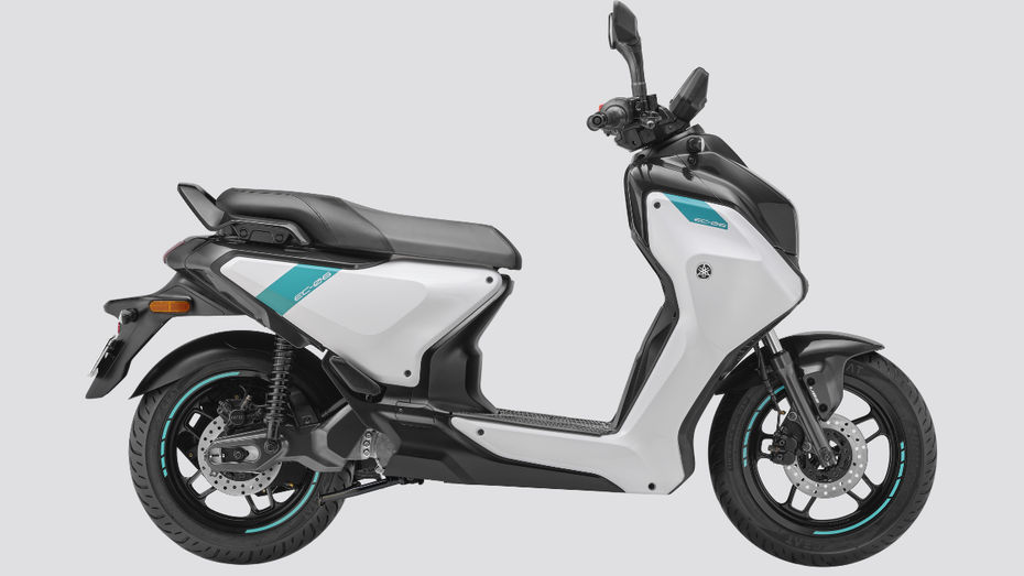 Yamaha EC-06 Right View