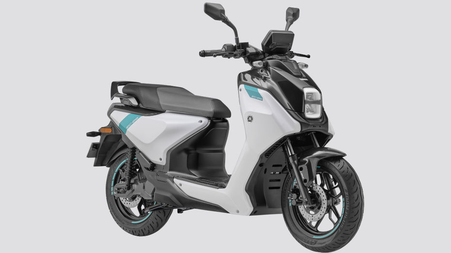 Yamaha EC-06 Front View