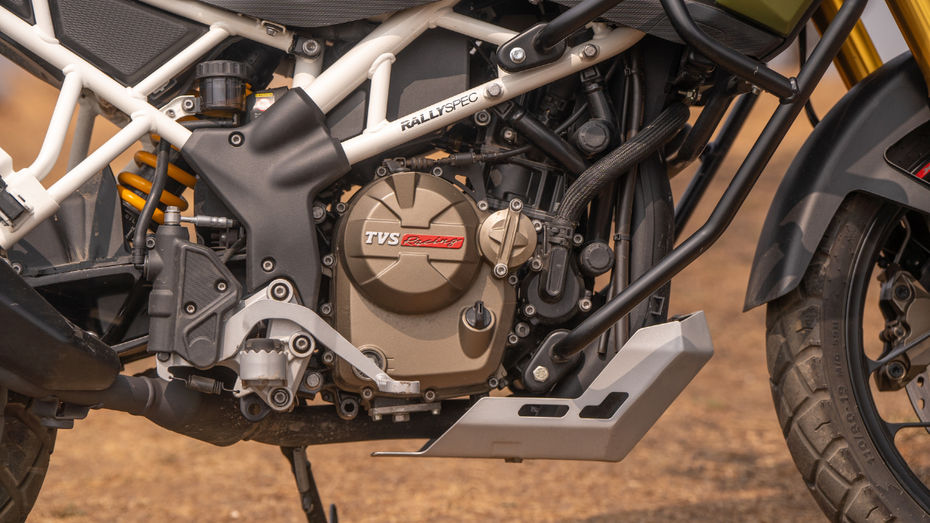 TVS Apache RTX Image Gallery