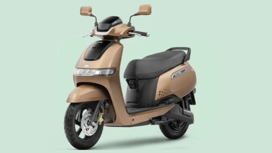tvs iqube 2.2kWh
